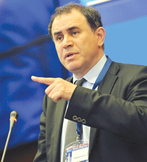 Roubini, un reformator, nu un revoluţionar Roubini, un reformator, nu un revoluţionar